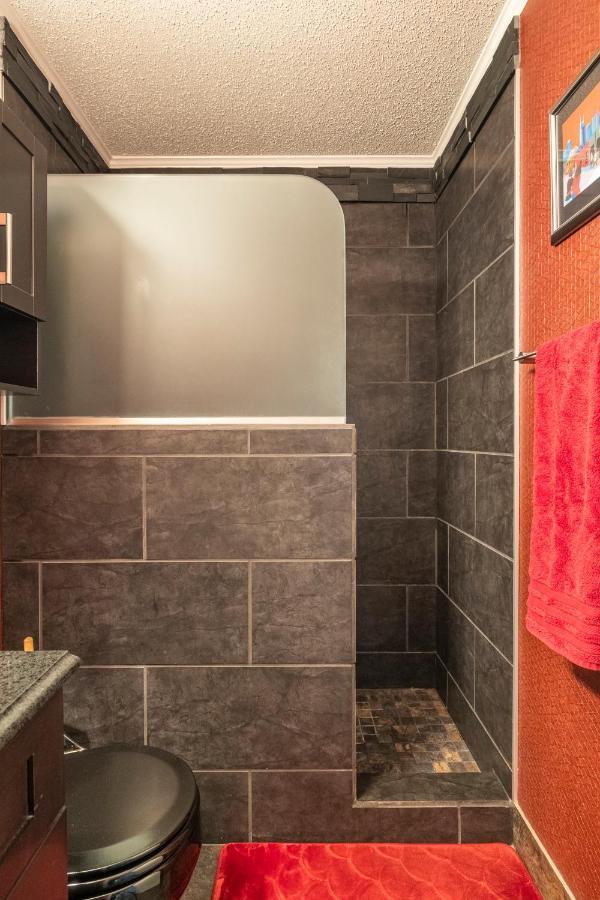 Contemporary Paradise W/ Private Bathroom Νάσβιλ Εξωτερικό φωτογραφία